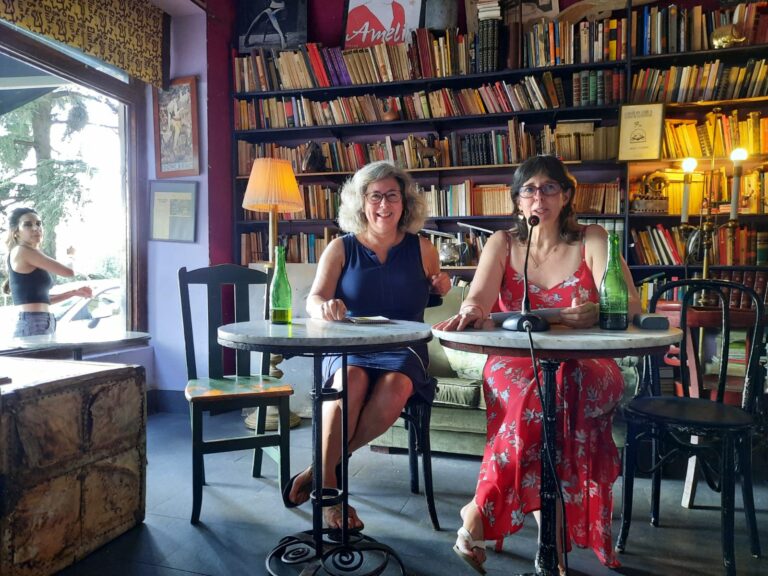 Presentación del libro de relatos "Sincronicidad" en el café Maria Pandora de Madrid, junio 2023